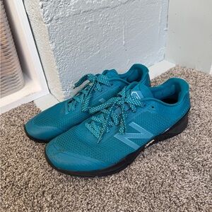 New Balance Minimus 40
Trainer 'Blue Black'